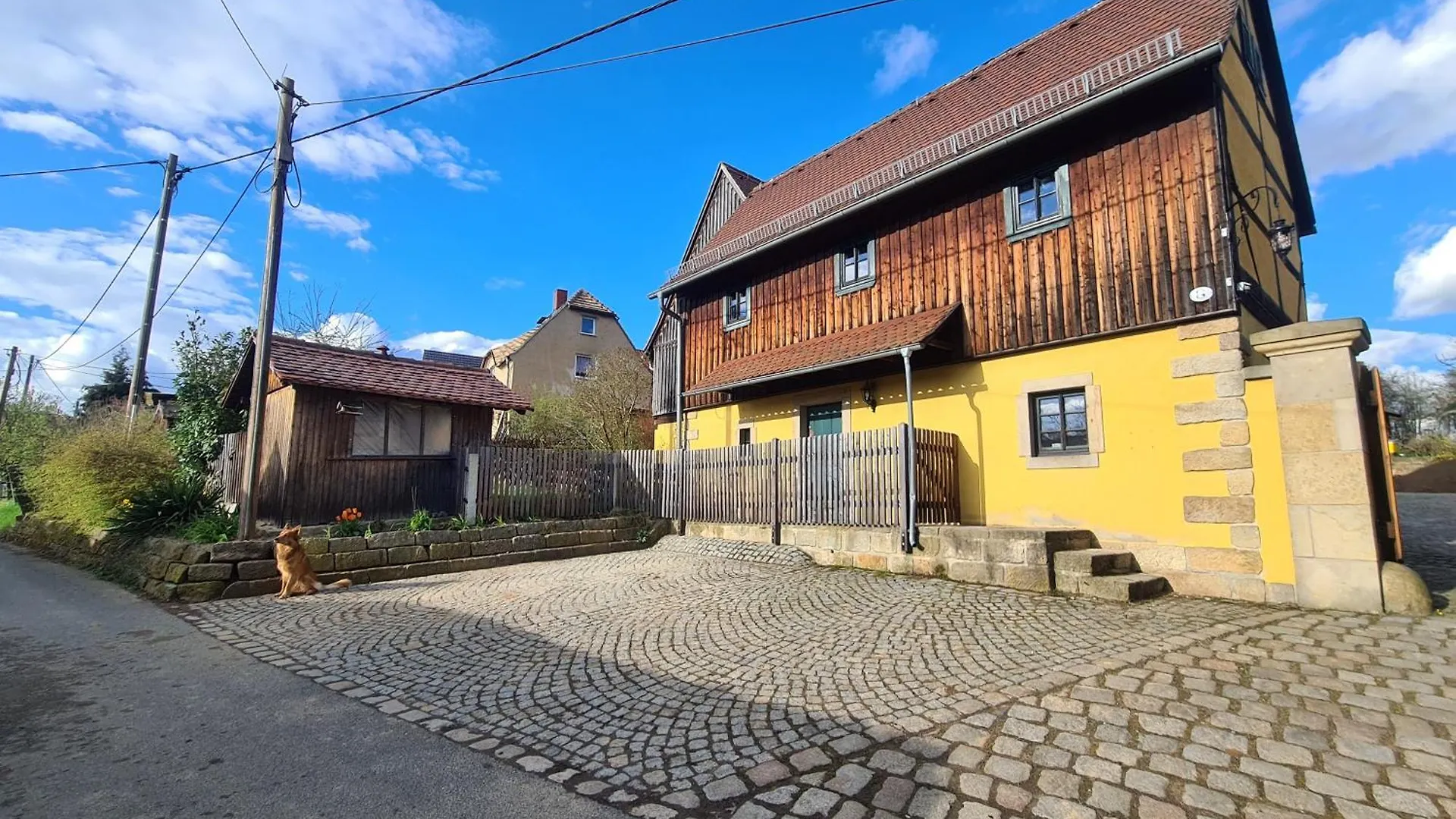 Gaestehaus Zum Rosengarten Dresda