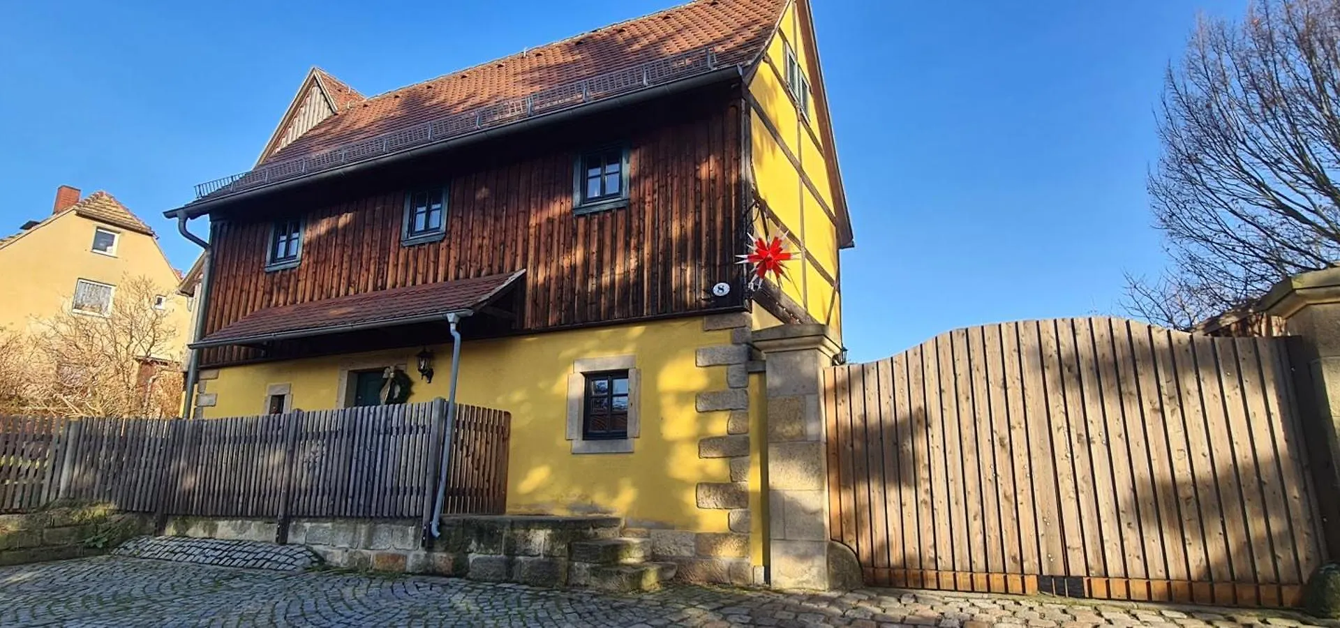 別荘 Gaestehaus Zum Rosengarten ドレスデン
