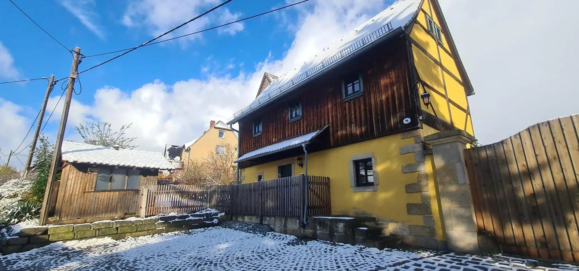 別荘 Gaestehaus Zum Rosengarten ドレスデン